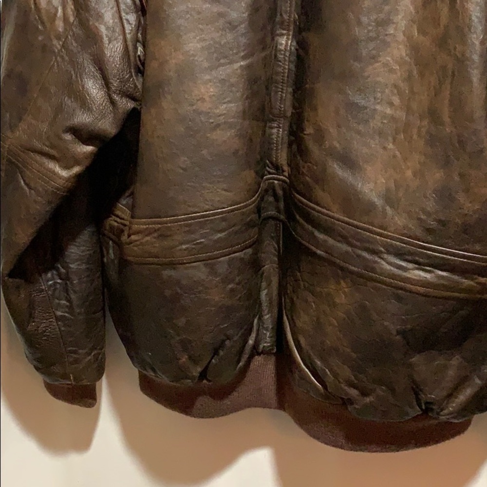 CONTEXT XLT DISTRESSED LEATHER BOMBER JACKET - Picture 7 of 11